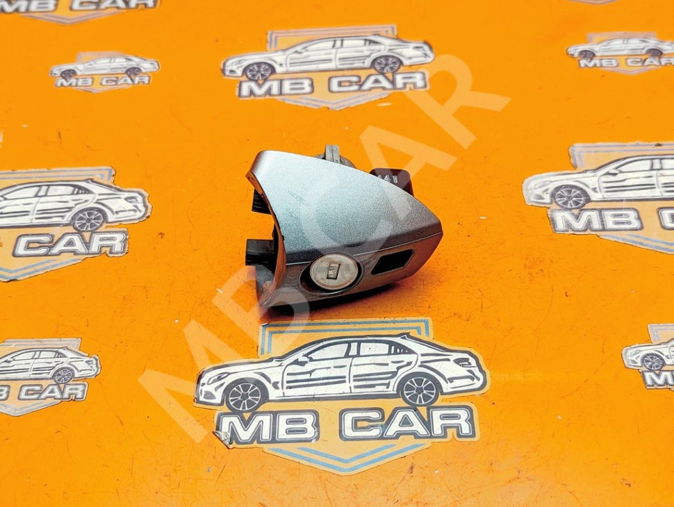 Личинки дверей MERCEDES-BENZ GLK-класс X204 (2008 - 2012) фото 1 &mdash; Разборка Мерседес