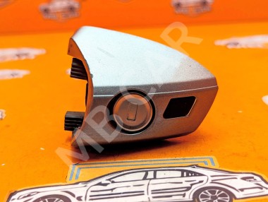 Личинки дверей MERCEDES-BENZ GLK-класс X204 (2008 - 2012) — Разборка Мерседес