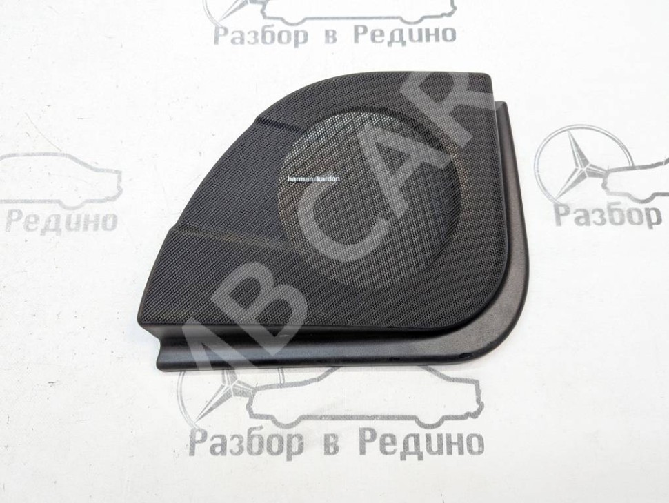 Сетки динамиков MERCEDES-BENZ CLS-класс C219 (2004 - 2008) фото 1 &mdash; Разборка Мерседес