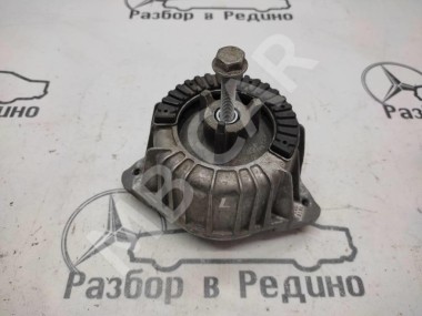 Опора двигателя MERCEDES-BENZ E-класс W212/S212/C207/A207 (2009 - 2013) — Разборка Мерседес