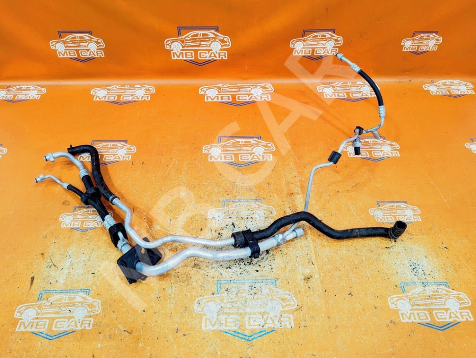 Трубка кондиционера MERCEDES-BENZ GLE-класс W166 (2015 - 2018) фото 1 — Разборка Мерседес