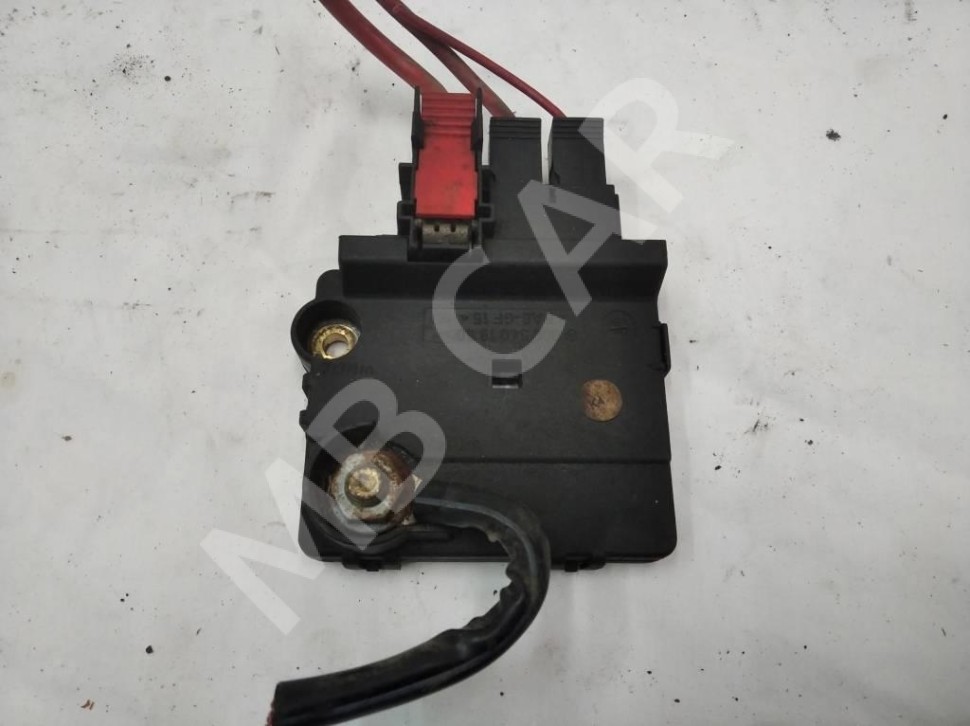 Блок предохранителей MERCEDES-BENZ S-класс W220 (1998 - 2005) фото 1 &mdash; Разборка Мерседес