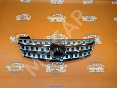 Решетка радиатора MERCEDES-BENZ M-класс W164 (2005 - 2008) — Разборка Мерседес