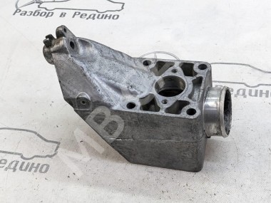 Лапа левая MERCEDES-BENZ V-класс W639 (2003 - 2014) — Разборка Мерседес