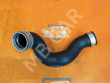 Патрубок интеркулера MERCEDES-BENZ CLK-класс C209/A209 (2002 - 2005) — Разборка Мерседес