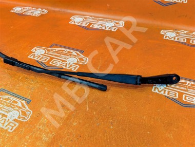 Поводок дворников MERCEDES-BENZ GLE-класс V167 (2018 - 2024) — Разборка Мерседес