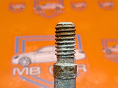 Крюк буксировочный MERCEDES-BENZ E-класс W211/S211 рестайлинг (2006 - 2009) E 200 1.8 AT (184 л.с.) &mdash; Разборка Мерседес