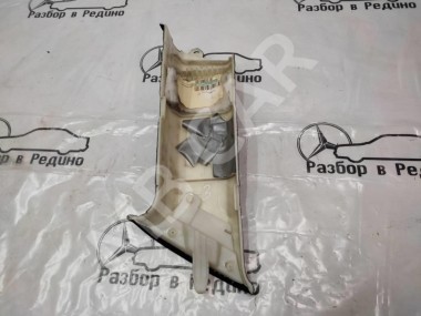 Накладка задней стойки MERCEDES-BENZ R-класс W251 (2005 - 2007) — Разборка Мерседес