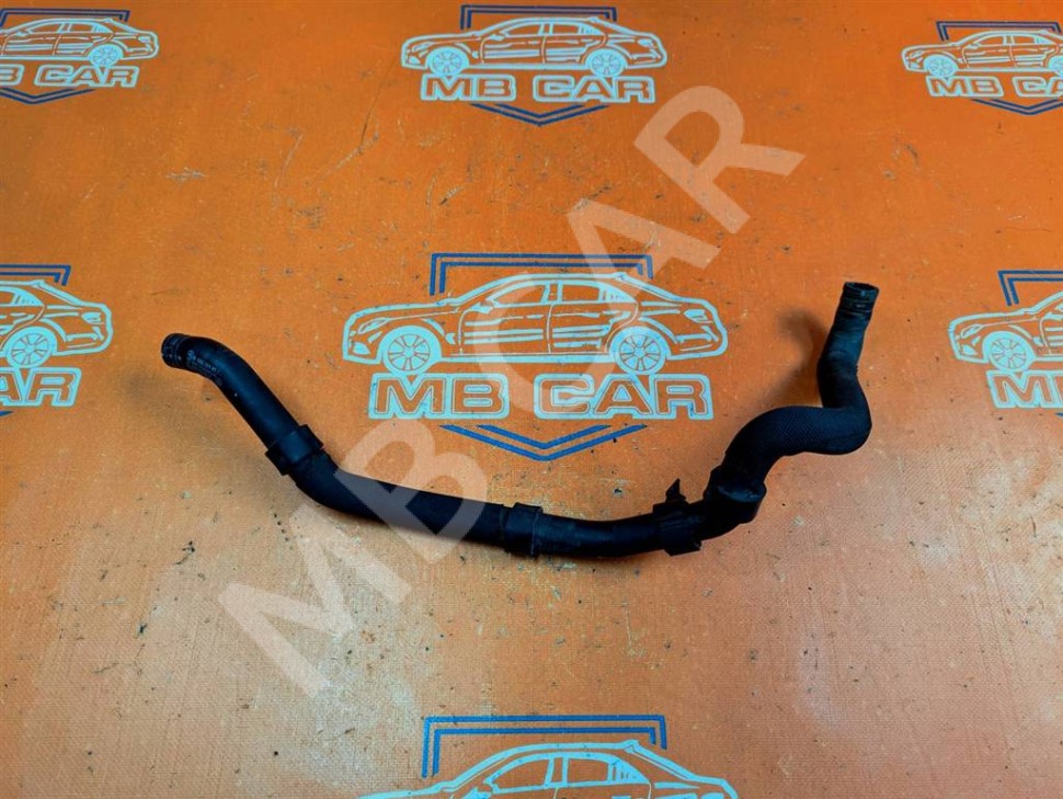 Патрубок ОЖ MERCEDES-BENZ GL-класс X166 (2012 - 2016) фото 1 — Разборка Мерседес