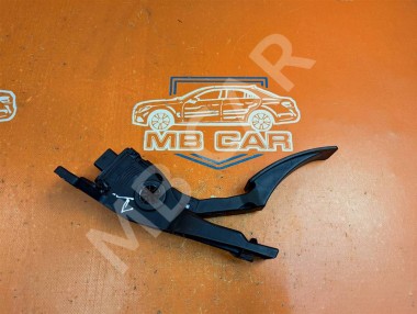 Педаль газа электронная MERCEDES-BENZ GL-класс X166 (2012 - 2016) — Разборка Мерседес