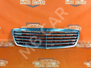 Решетка радиатора MERCEDES-BENZ E-класс W211/S211 (2002 - 2006) &mdash; Разборка Мерседес