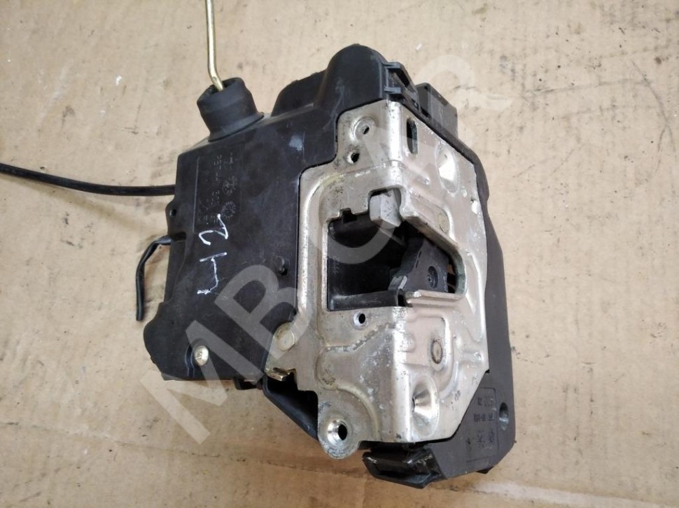 Замок двери передней правой MERCEDES-BENZ C-класс W203/S203/CL203 (2000 - 2004) фото 1 — Разборка Мерседес