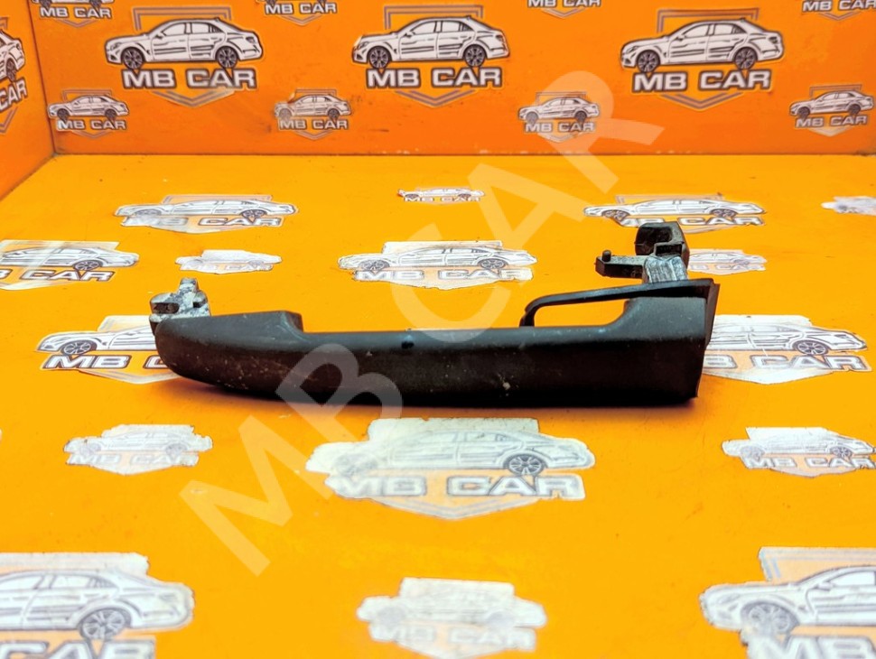 Ручка двери наружняя MERCEDES-BENZ C-класс W202/S202 (1993 - 1997) фото 1 &mdash; Разборка Мерседес