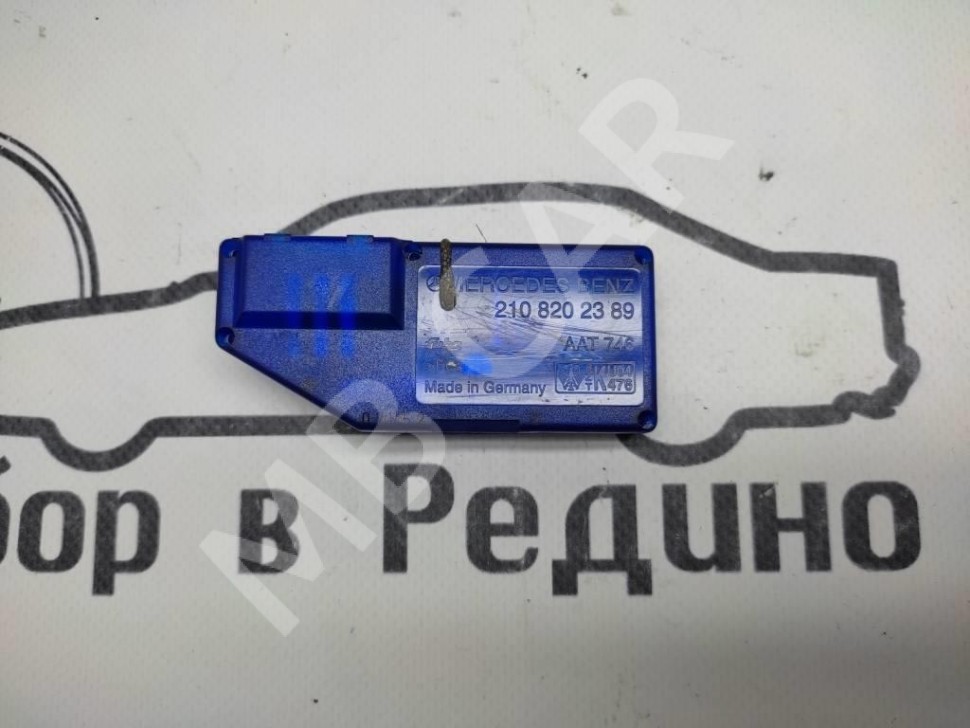 Усилитель антенны MERCEDES-BENZ G-класс W463 (1990 - 2006) фото 1 — Разборка Мерседес