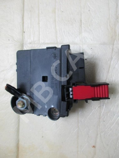 Блок предохранителей MERCEDES-BENZ S-класс W220 (1998 - 2005) — Разборка Мерседес