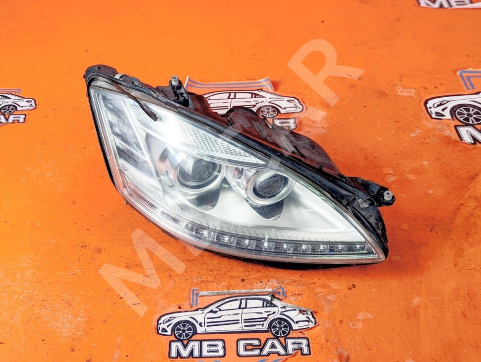 Фара правая MERCEDES-BENZ S-класс W221 рестайлинг (2009 - 2013) фото 1 &mdash; Разборка Мерседес