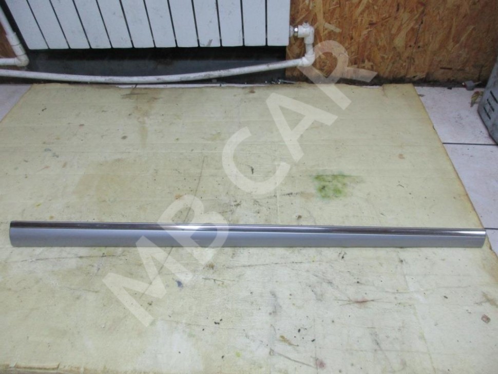 Молдинг двери MERCEDES-BENZ S-класс W220 рестайлинг (2002 - 2005) фото 1 — Разборка Мерседес