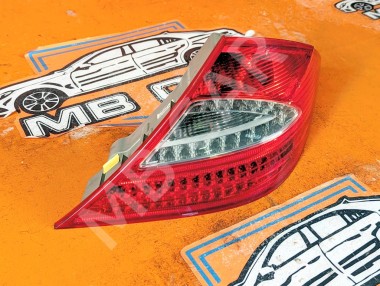 Фонарь задний правый MERCEDES-BENZ CLS-класс C219 рестайлинг (2008 - 2010) &mdash; Разборка Мерседес