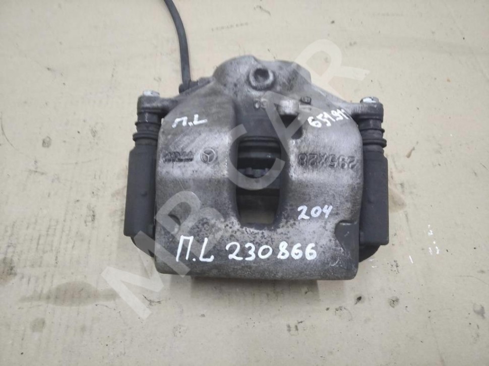 Суппорт передний левый MERCEDES-BENZ C-класс W204/S204/С204 рестайлинг (2011 - 2015) фото 1 &mdash; Разборка Мерседес