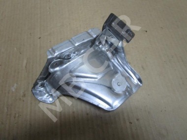 Защитный экран MERCEDES-BENZ A-класс AMG W177 (2019 - 2023) — Разборка Мерседес