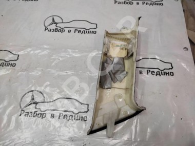 Накладка задней стойки MERCEDES-BENZ R-класс W251 (2005 - 2007) — Разборка Мерседес