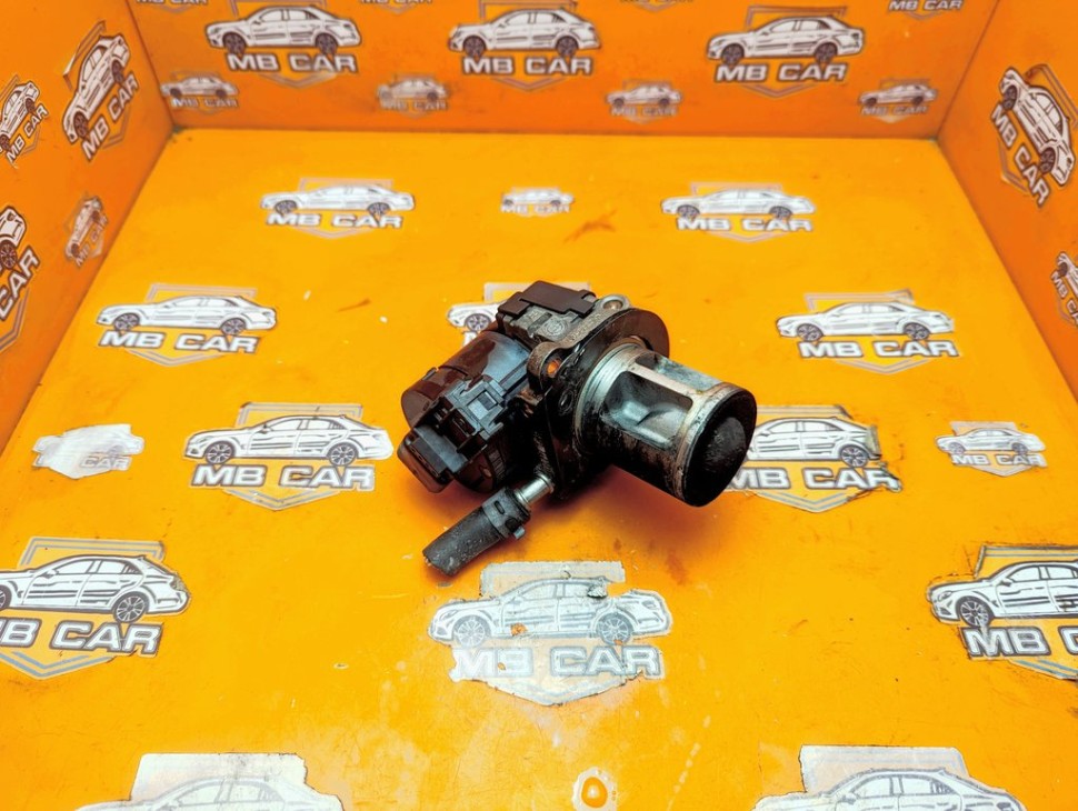 Клапан EGR MERCEDES-BENZ M-класс W166 (2011 - 2015) фото 1 &mdash; Разборка Мерседес