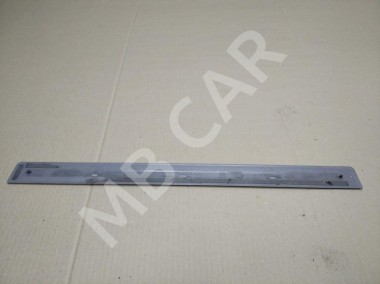 Накладка порога внутренняя MERCEDES-BENZ E-класс W212/S212/C207/A207 рестайлинг (2013 - 2016) — Разборка Мерседес