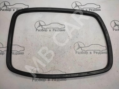 Уплотнитель стекла MERCEDES-BENZ G-класс W463 (1990 - 2006) — Разборка Мерседес