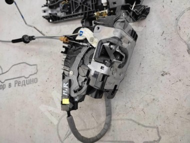 Замок двери передней правой MERCEDES-BENZ GLE-класс W166 (2015 - 2018) — Разборка Мерседес