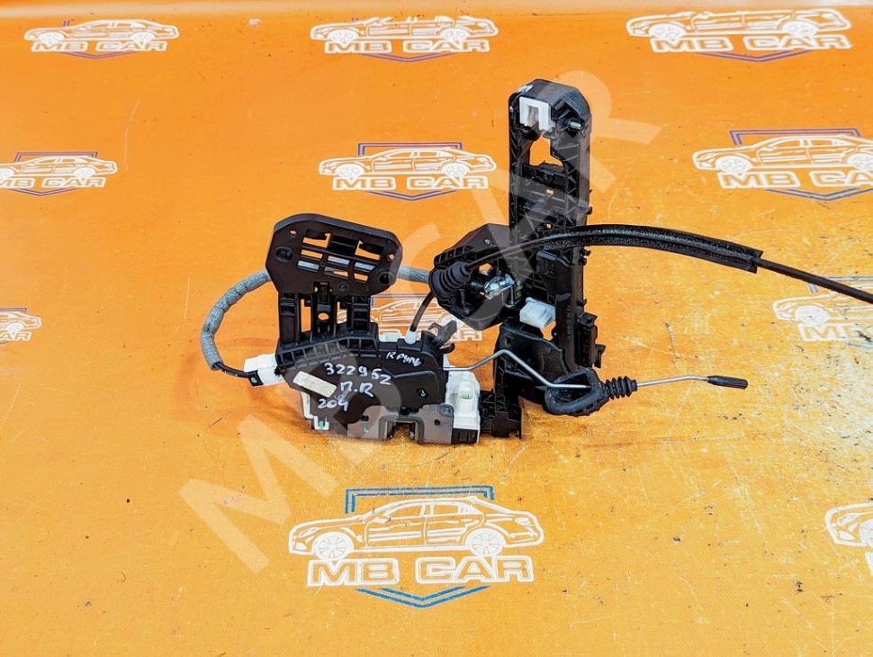 Замок двери передней правой MERCEDES-BENZ C-класс W204/S204/С204 рестайлинг (2011 - 2015) фото 1 &mdash; Разборка Мерседес