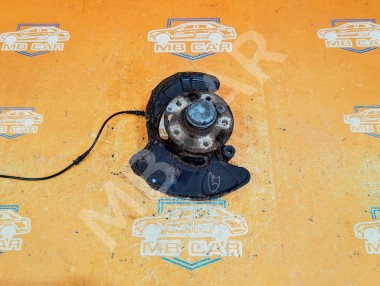 Кулак поворотный передний левый MERCEDES-BENZ C-класс W203/S203/CL203 (2000 - 2004) — Разборка Мерседес