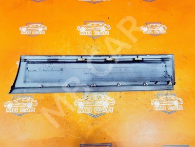 Молдинг двери MERCEDES-BENZ E-класс W124/S124/C124/A124 (1984 - 1997) — Разборка Мерседес