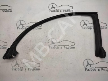 Уплотнитель стекла двери MERCEDES-BENZ CLS-класс C219 (2004 - 2008) — Разборка Мерседес