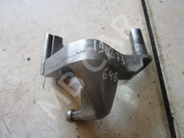 Кронштейн MERCEDES-BENZ C-класс W204/S204 (2006 - 2011) — Разборка Мерседес