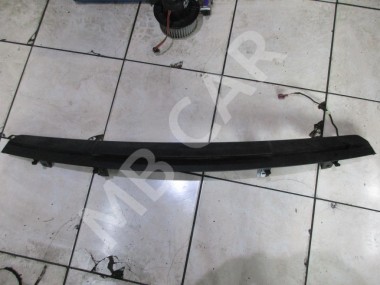 Накладка MERCEDES-BENZ C-класс W204/S204/С204 рестайлинг (2011 - 2015) — Разборка Мерседес