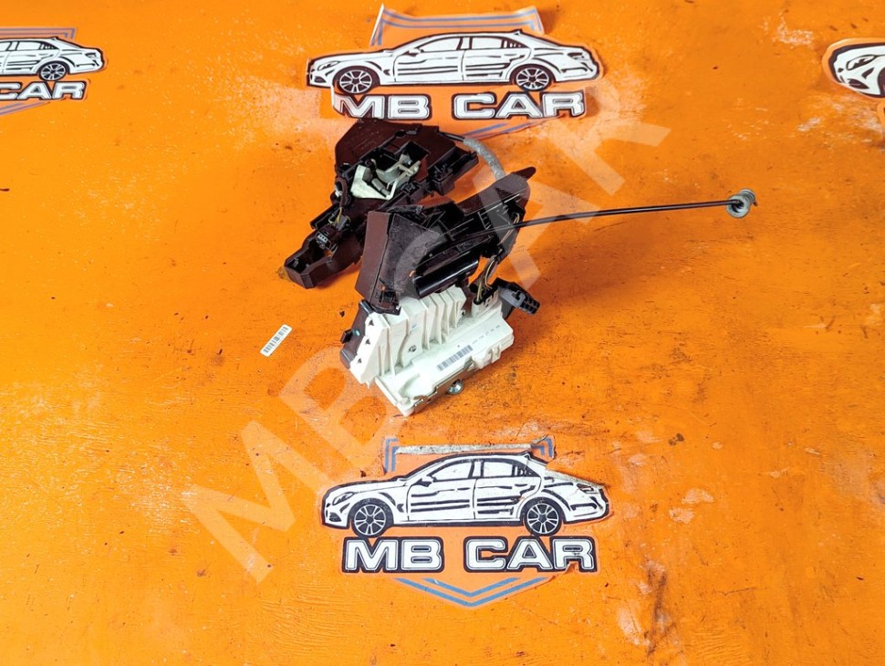 Замок двери передней левой MERCEDES-BENZ M-класс W164 рестайлинг (2008 - 2011) фото 1 &mdash; Разборка Мерседес