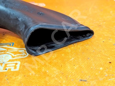 Патрубок воздушный MERCEDES-BENZ E-класс AMG W211/S211 (2002 - 2006) — Разборка Мерседес