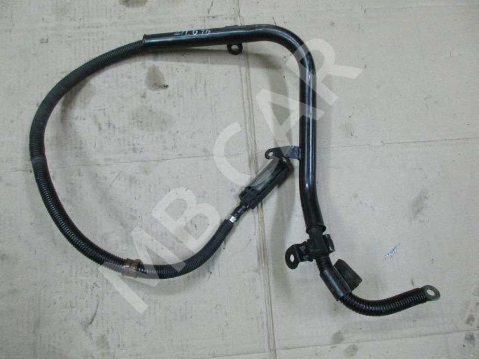 Провод генератора MERCEDES-BENZ E-класс W211/S211 (2002 - 2006) фото 1 — Разборка Мерседес