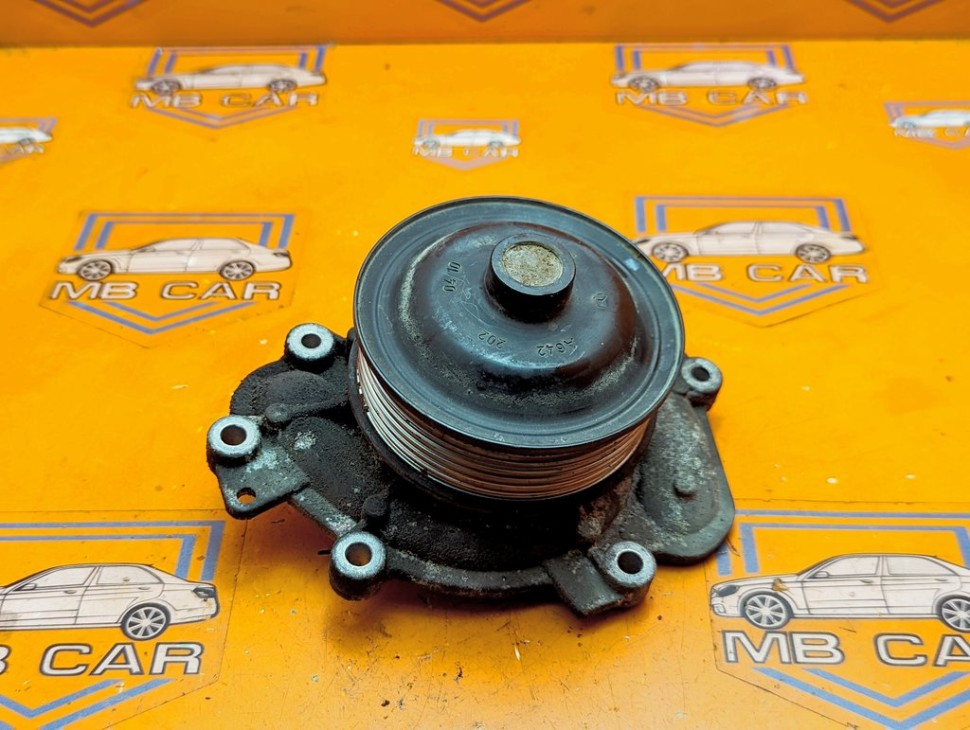 Помпа MERCEDES-BENZ R-класс W251 (2005 - 2007) фото 1 &mdash; Разборка Мерседес
