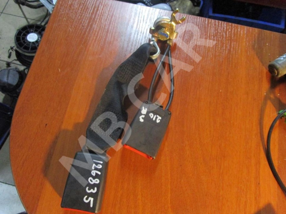 Замок ремня безопасности MERCEDES-BENZ E-класс W210/S210 (1995 - 1999) фото 1 — Разборка Мерседес