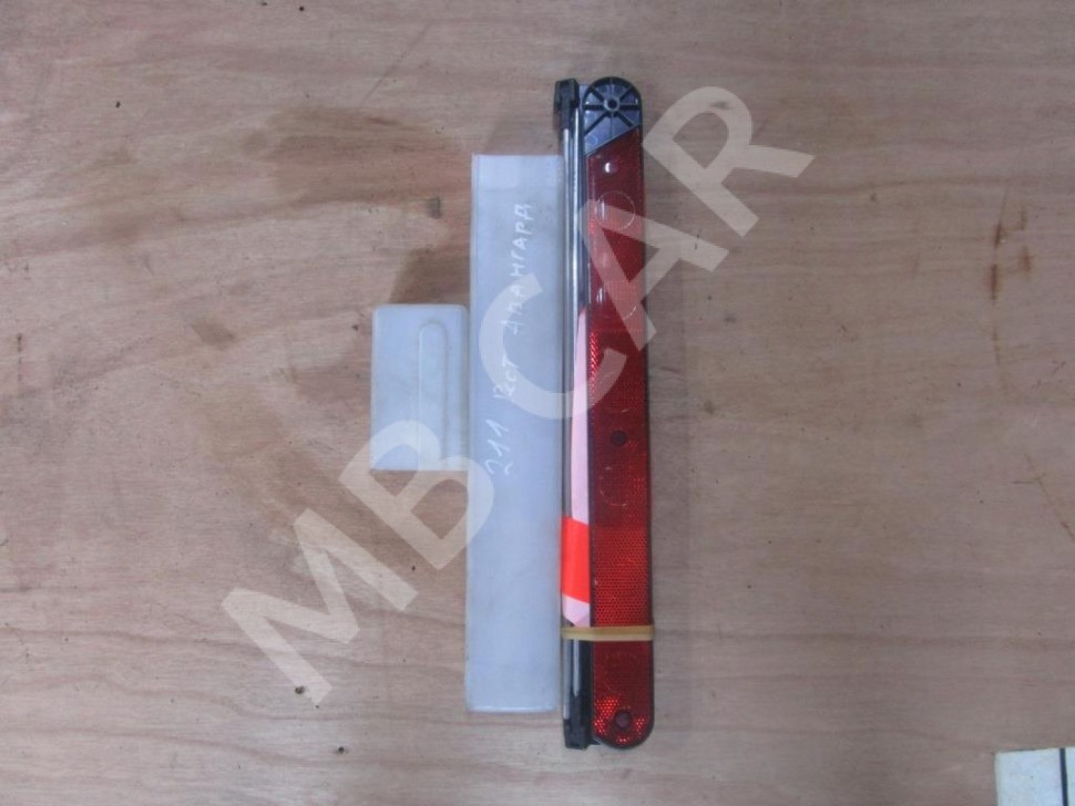 Знак аварийной остановки MERCEDES-BENZ E-класс W211/S211 рестайлинг (2006 - 2009) фото 1 — Разборка Мерседес