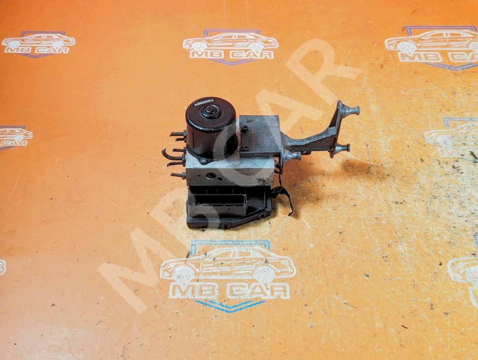 Блок ABS MERCEDES-BENZ C-класс W203/S203/CL203 (2000 - 2004) фото 1 &mdash; Разборка Мерседес
