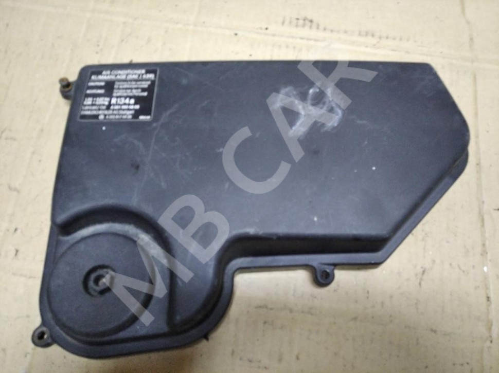 Крышка блока предохранителей MERCEDES-BENZ C-класс W202/S202 рестайлинг (1997 - 2001) фото 1 &mdash; Разборка Мерседес