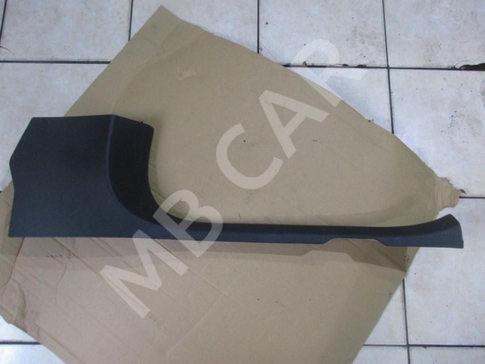 Накладка порога внутренняя MERCEDES-BENZ GLC-класс X253 (2015 - 2019) фото 1 — Разборка Мерседес