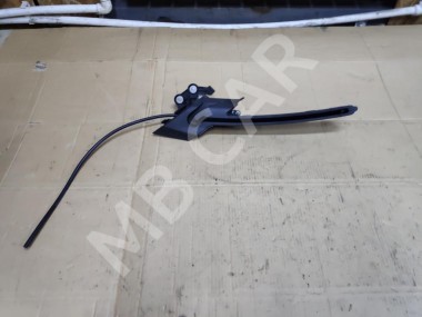 Направляющая шторки багажника MERCEDES-BENZ C-класс W205/S205/C205/A205 (2014 - 2018) — Разборка Мерседес