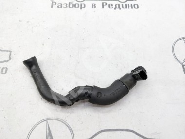 Трубка вентиляции картерных газов MERCEDES-BENZ C-класс W204/S204 (2006 - 2011) — Разборка Мерседес