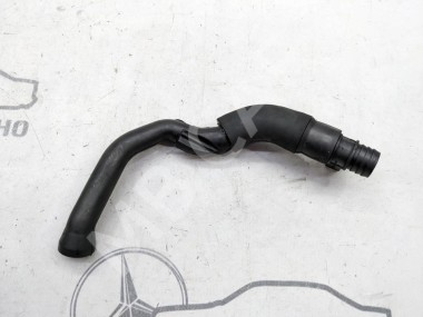 Трубка вентиляции картерных газов MERCEDES-BENZ C-класс W204/S204 (2006 - 2011) — Разборка Мерседес