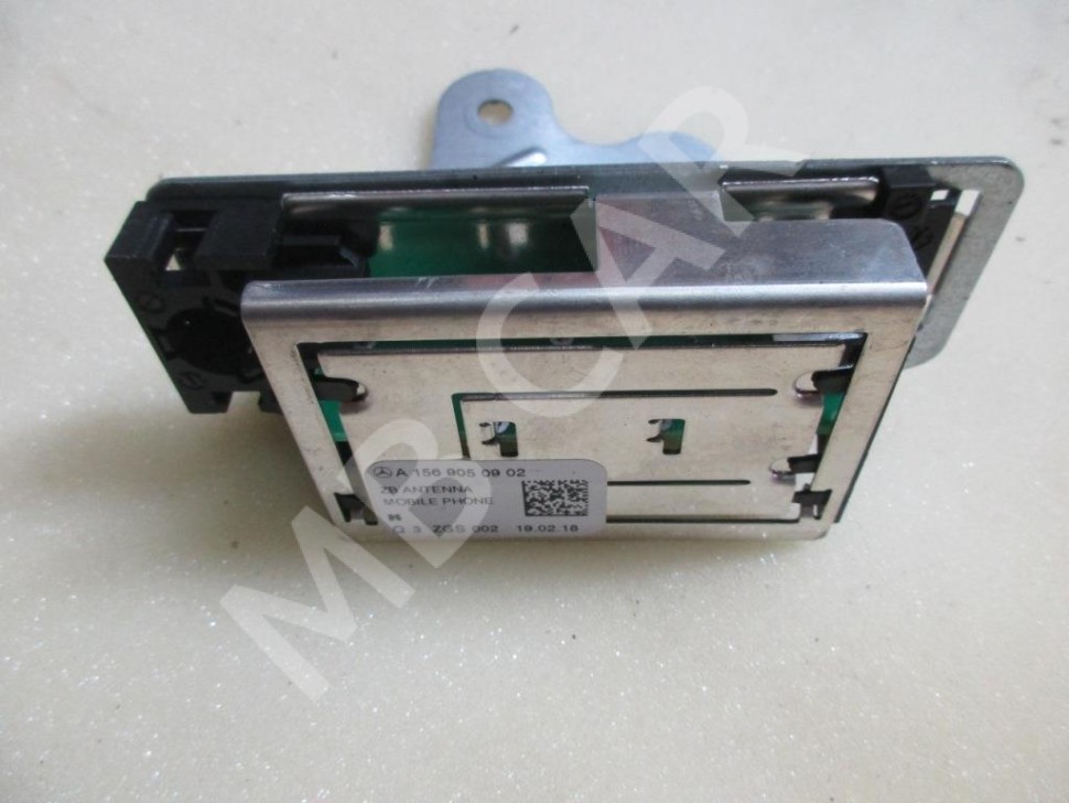 Антенна MERCEDES-BENZ GLE-класс W166 (2015 - 2018) фото 1 — Разборка Мерседес