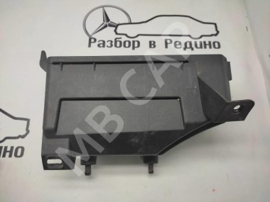 Корпус блока предохранителей MERCEDES-BENZ M-класс W164 (2005 - 2008) — Разборка Мерседес