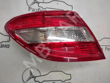 Фонарь задний левый MERCEDES-BENZ C-класс W204/S204 (2006 - 2011) — Разборка Мерседес